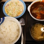 Matsuya - ビーフシチュー定食 940円