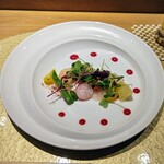寿司 蒼 - カンパチと甘エビのマリネ　フランボワーズソース