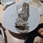 8TH SEA OYSTER Bar - 