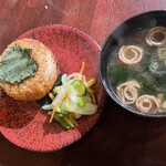 蔵の庄 - お通しで出た味噌で味噌焼きおにぎり