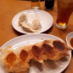 Niihao - 元祖羽根つき焼き餃子