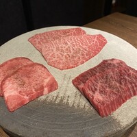 USHIMITSU NISHIAZABU - 
