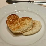 ラ・グランターブル ドゥ キタムラ - カルパッチョと頂くパン