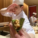 鮨結う紬 - プリン巻き（田原大将の決めポーズ）