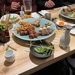 地鶏食べ放題 個室居酒屋 串楽 - 頑張ったけど、この体たらく…。