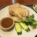 本格タイ料理バル プアン - 