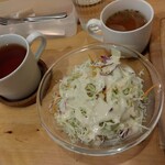NOBU Cafe - サラダ、スープ、追加したドリンク