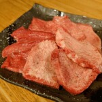 焼肉 哲 - タン盛り合わせ