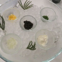 ザ・フジヤ - キャビアと薬味