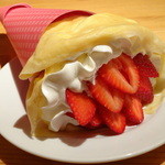 オレンジカウンティ 本店 - カスタード・生クリーム・イチゴ