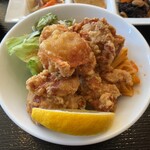 Shizuoka Gyouza Torikaraage Kyabetsu - 静岡餃子と鶏の唐揚げ定食