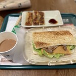 台湾朝食専門店 wanna manna - 希望セット　肉蛋焼餅＋期間限定セット（ミニ餃子）