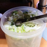 加賀 - "取り放題"の葱は卓上常備。