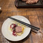 熟成牛ステーキバル Gottie's BEEF - 