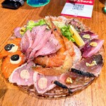 魚とワインはなたれThe Fishand Oysters - 