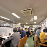 魚市場食堂 - 店内の雰囲気