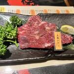 焼肉 バンザイミート - 上塩ハラミ。