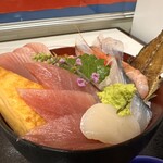 魚市場食堂 - 小田原丼　