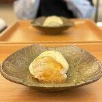 日本料理 晴山 - 車海老と春菊の白和え(ジュレ添え)