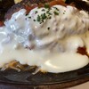 神戸屋レストラン - 料理写真:俺等はチーズハンバーーーーグ！INもされてました！パンつけても旨い！