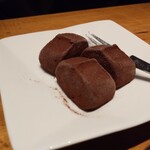 焼肉彩苑 モランボン - 生チョコアイス380円