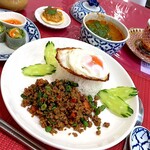 タイ料理バル クントゥアン - 