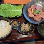 Yakiniku Tokkyuu - ジューシーハラミランチ(お肉1.5倍)