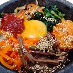 韓美膳 - 石焼ビビンバのアップ
