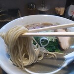 中華そばや 和凡 - 麺