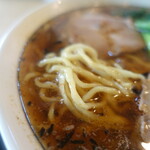 Shokudou Nikkorogashi - 中細麺