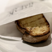 BEEF STEAK CLUB KIYO GINZA - パン美味しい大きいから腹パンなれる