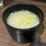 麻婆豆腐TOKYO - 生姜香る塩とんこつスープ