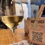 Rosario Varela - vino de blanco 