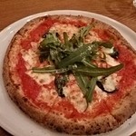 Trattoria Pizzeria Pireus - マルゲリータ　ルッコラ