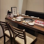 焼肉みつ星 - 内観