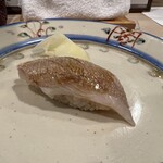 うを徳 - 茨城県日立産小鯛のにぎり