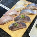 沼津魚がし鮨 流れ鮨 - 