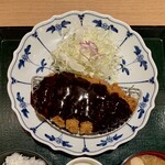 Katsuraku - 味噌ロースかつ定食 ¥1,628 の味噌ロースかつ