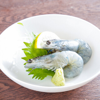 甜味十足的“天使蝦”是必吃的!每天更換的菜品也很豐富◎