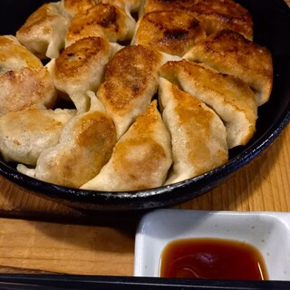 鉄鍋餃子酒場 山桜_1