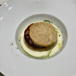 Trattoria Rosmarino - アンティパストに見えないアンティパストはポルチーニのスフォルマート