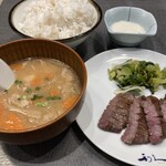 利久BOWLS - 豚汁セット