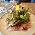 MONK - 舞鶴寒ブリのカルパッチョ