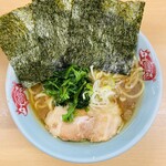 横浜ラーメン 町田家 - 