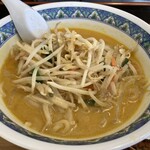 東苑 - みそラーメン　¥800