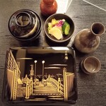 日本橋いづもや - 蒔絵が美しい