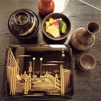 日本橋いづもや - 蒔絵が美しい