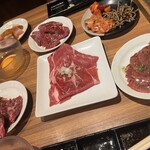 和牛焼肉食べ放題 肉屋の台所 - 