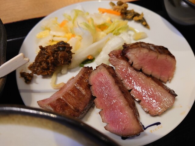 利久 岩沼店 | 宮城の牛料理専門店