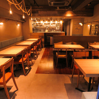 アクセス良好◎気軽に立ち寄れるオシャレ空間。貸切や宴会も歓迎